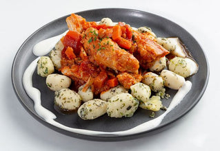 Paprikash de pollo estofado a fuego lento